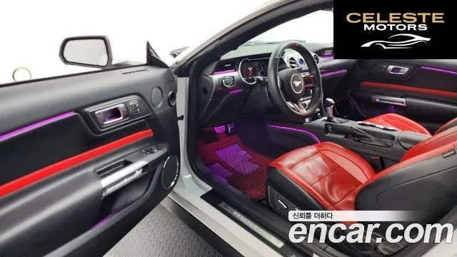 FORD Coupé 2019 — photo 10 sur 20