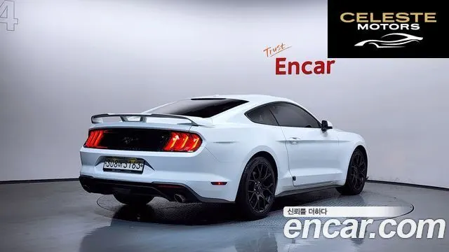 FORD Coupé 2019 — photo 2 sur 20