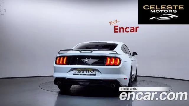 FORD Coupé 2019 — photo 4 sur 20