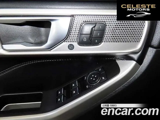 FORD 62.3 Limited 4WD 2020 — photo 13 sur 26