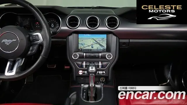 FORD Cabriolet 2021 — photo 14 sur 20