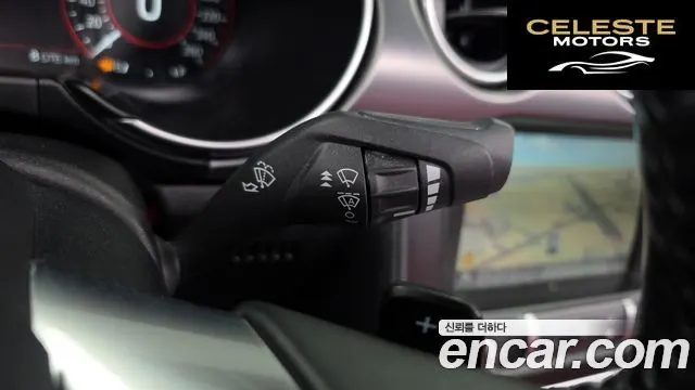 FORD Cabriolet 2021 — photo 18 sur 20