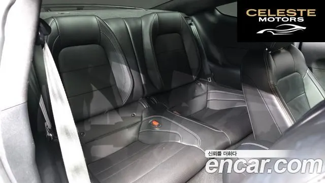 FORD Coupé 2022 — photo 12 sur 20