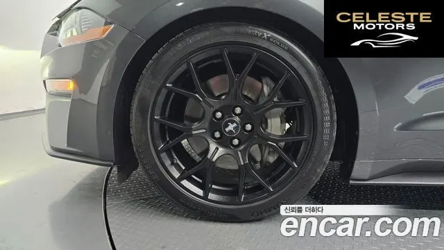 FORD Cabriolet 2018 — photo 5 sur 20