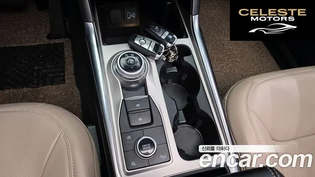 FORD 62.3 Limited 4WD 2022 — photo 9 sur 26