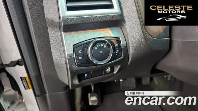 FORD 2.0 2WD 2015 — photo 17 sur 20