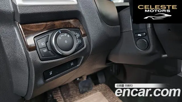 FORD 3.5 Limited 4WD 2013 — photo 14 sur 20