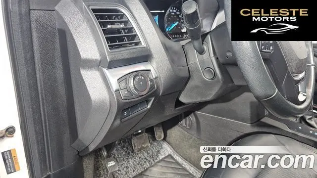 FORD 2.3 Limited 4WD 2018 — photo 14 sur 20