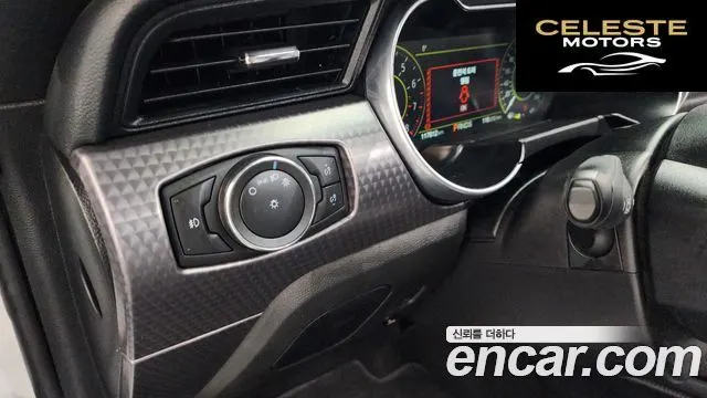 FORD Cabriolet 2019 — photo 18 sur 20