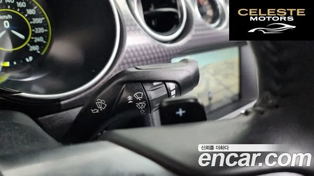 FORD Cabriolet 2019 — photo 19 sur 20