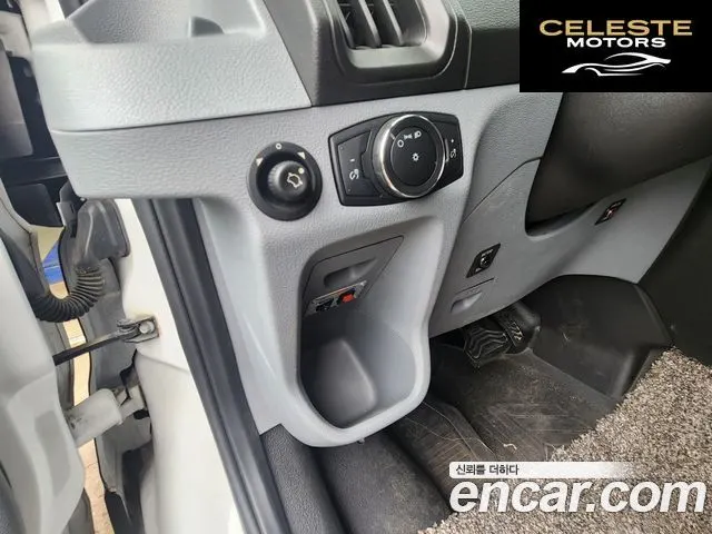 FORD 3.7 2018 — photo 8 sur 24