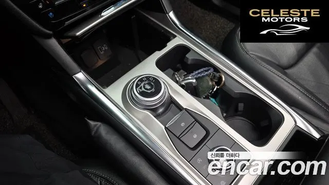 FORD 62.3 Limited 4WD 2022 — photo 9 sur 20
