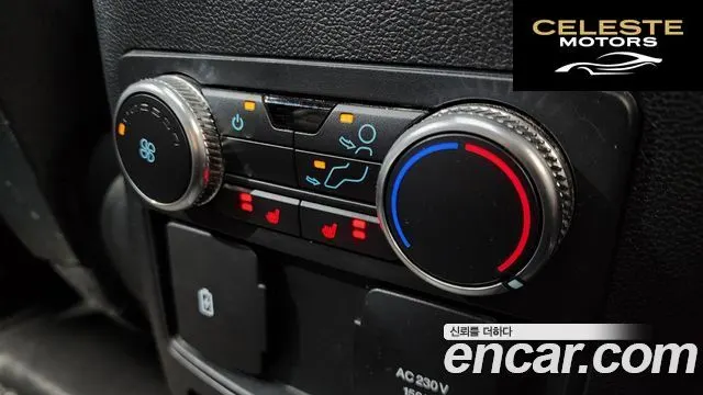 FORD 62.3 Limited 4WD 2020 — photo 19 sur 20