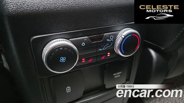 FORD 62.3 Limited 4WD 2022 — photo 18 sur 20