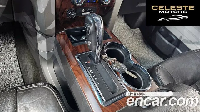 FORD F150 5.0L 2012 — photo 9 sur 20