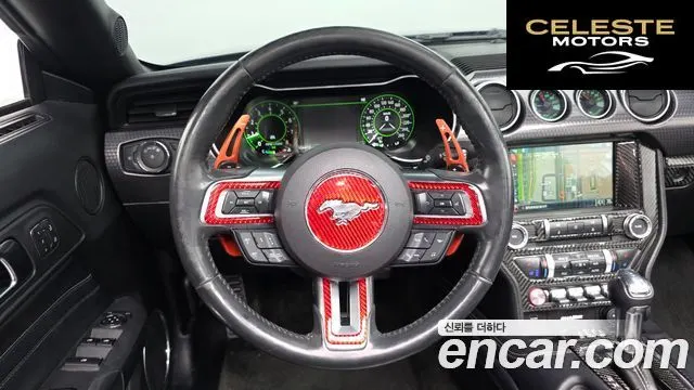 FORD Cabriolet 2018 — photo 13 sur 26