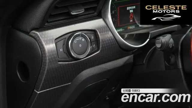 FORD Cabriolet 2018 — photo 16 sur 26