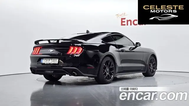 FORD Coupé 2020 — photo 2 sur 20