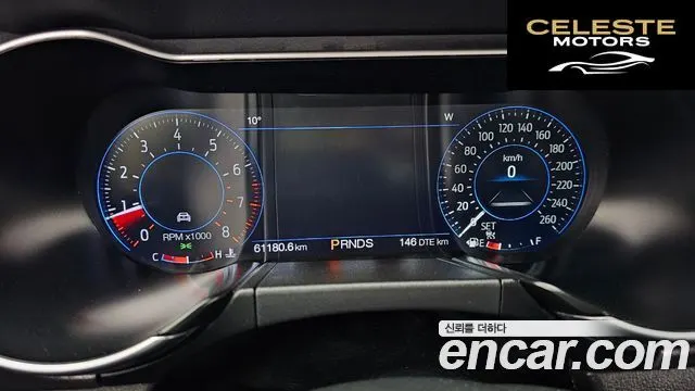 FORD Coupé 2020 — photo 8 sur 20