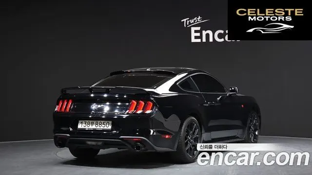 FORD Coupé 2019 — photo 2 sur 20