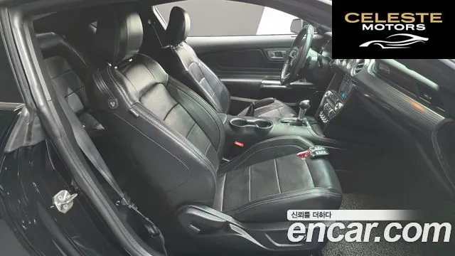 FORD Coupé 2019 — photo 10 sur 20