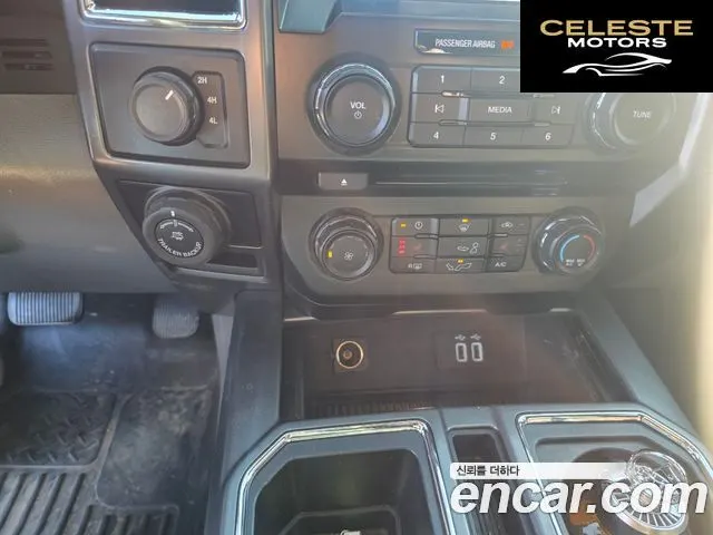 FORD F150 5.0L 2016 — photo 12 sur 15
