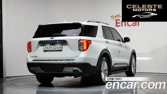 FORD 62.3 Limited 4WD 2020 — photo 2 sur 20