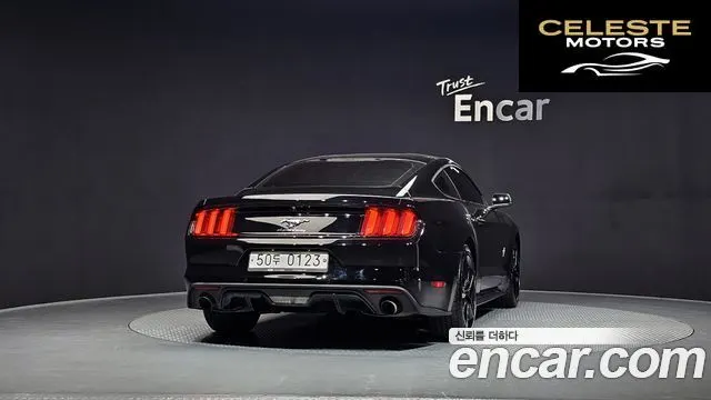 FORD Coupé 2016 — photo 4 sur 20