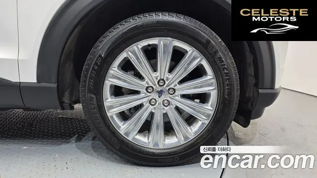 FORD 62.3 Limited 4WD 2021 — photo 5 sur 20