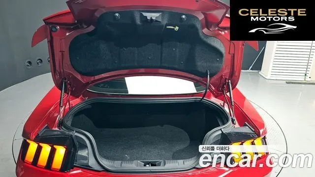 FORD 72.3 Premium Coupé 2024 — photo 19 sur 20