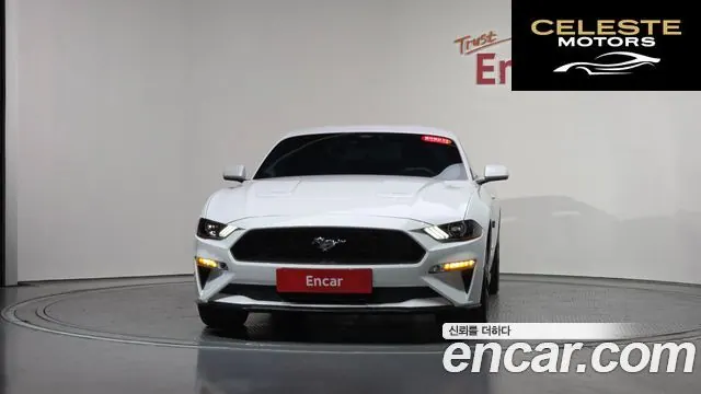 FORD Coupé 2023 — photo 2 sur 20