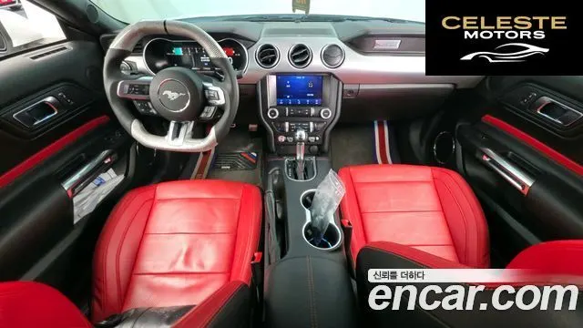 FORD Coupé 2023 — photo 6 sur 20