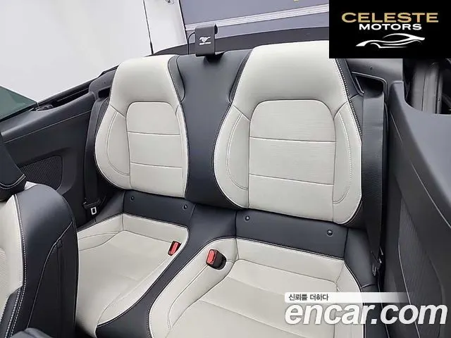 FORD 72.3 Premium Cabriolet 2024 — photo 12 sur 24