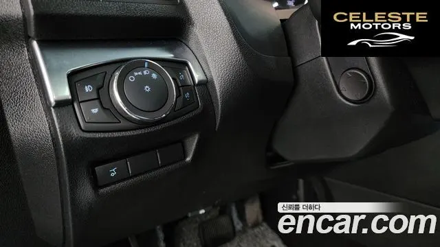 FORD 2.3 Limited 4WD 2019 — photo 14 sur 20