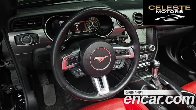 FORD Cabriolet 2021 — photo 13 sur 26
