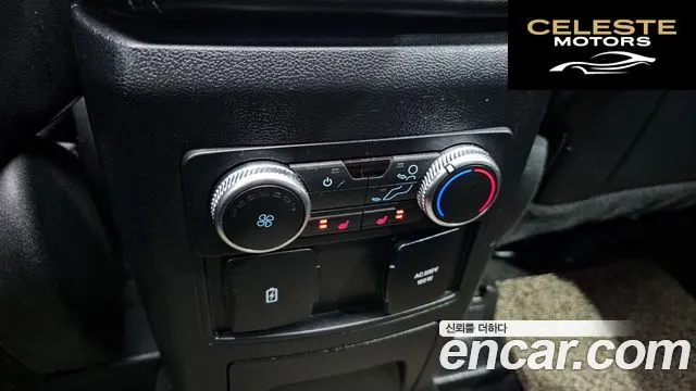 FORD 62.3 Limited 4WD 2022 — photo 19 sur 20