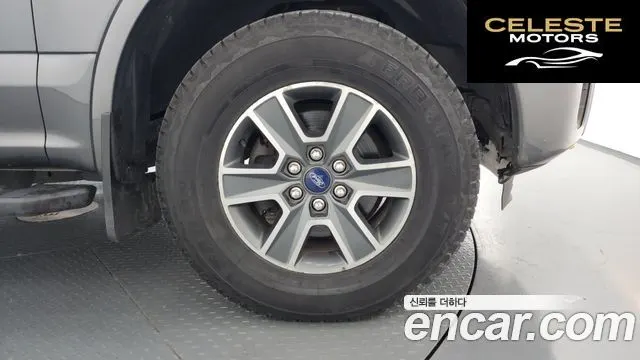 FORD F150 5.0L 2016 — photo 5 sur 26