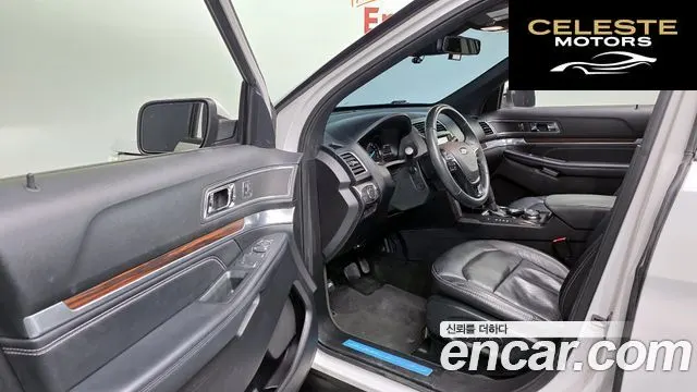FORD 2.3 Limited 4WD 2018 — photo 11 sur 20