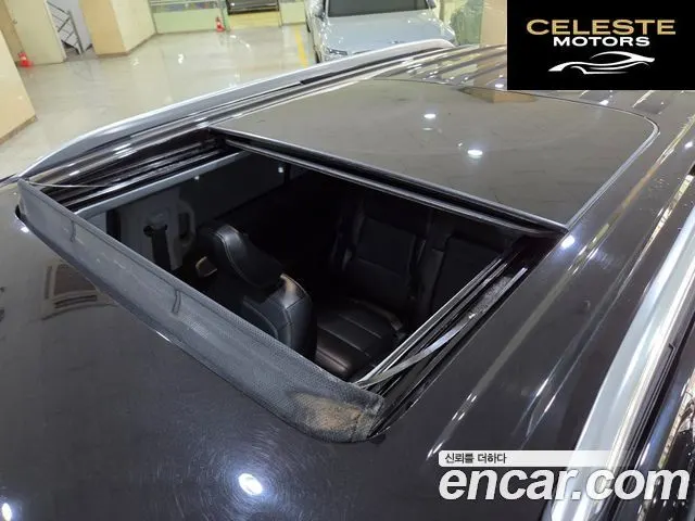 FORD 62.3 Limited 4WD 2022 — photo 17 sur 26