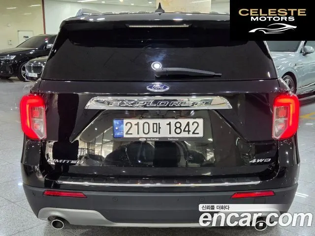 FORD 62.3 Limited 4WD 2022 — photo 4 sur 26