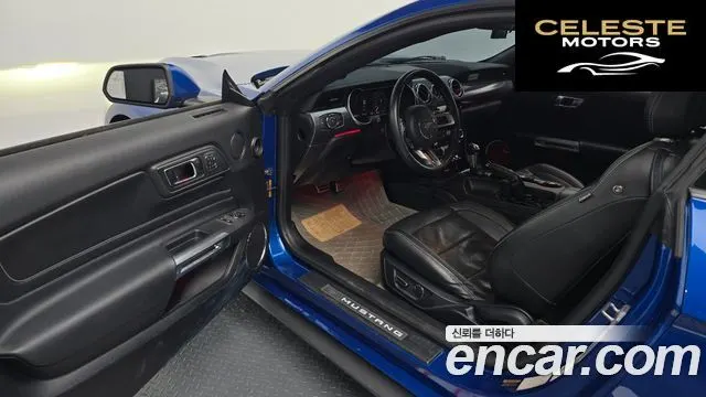 FORD Coupé 2018 — photo 9 sur 20