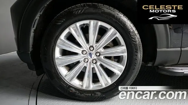 FORD 62.3 Limited 4WD 2020 — photo 5 sur 20