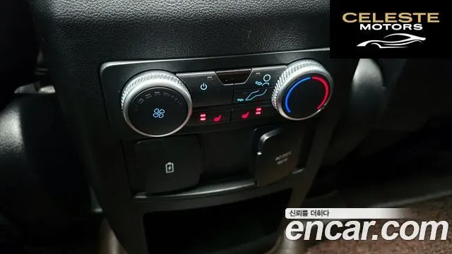 FORD 62.3 Limited 4WD 2020 — photo 17 sur 20