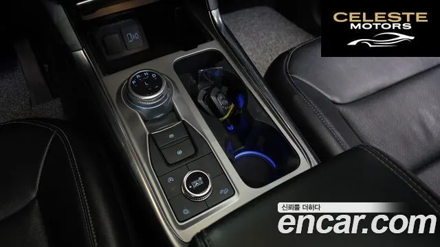 FORD 62.3 Limited 4WD 2021 — photo 8 sur 20