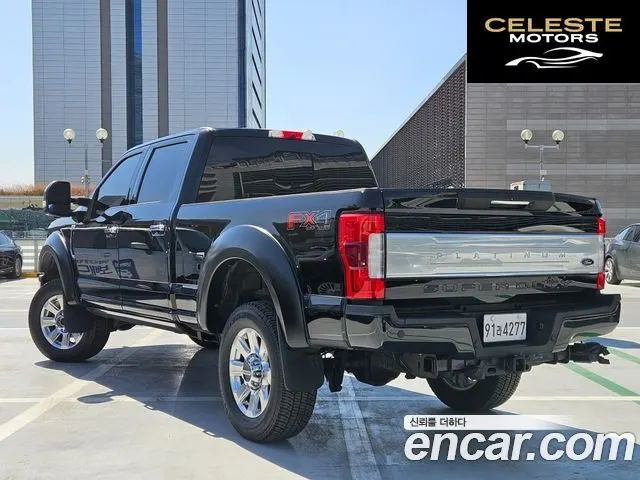 FORD F250 2019 — photo 2 sur 26