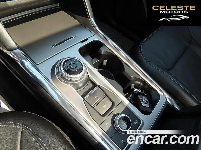 FORD 62.3 Limited 4WD 2020 — photo 10 sur 26