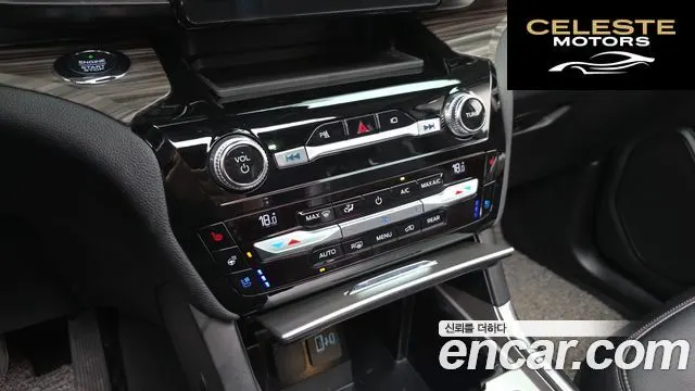 FORD 62.3 Limited 4WD 2021 — photo 17 sur 26