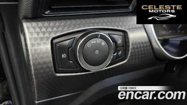 FORD Cabriolet 2019 — photo 19 sur 20