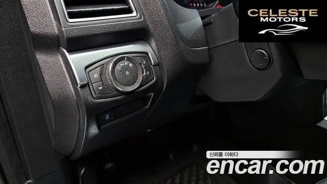 FORD 2.3 Limited 4WD 2018 — photo 14 sur 26