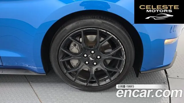 FORD Coupé 2021 — photo 5 sur 20